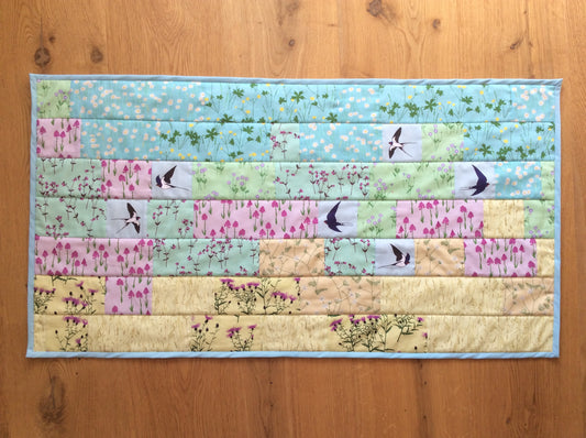 Summer swallow quilt