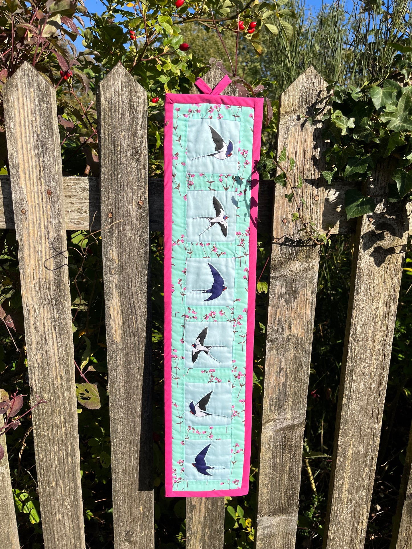 Swallow fabric strip, 6 images