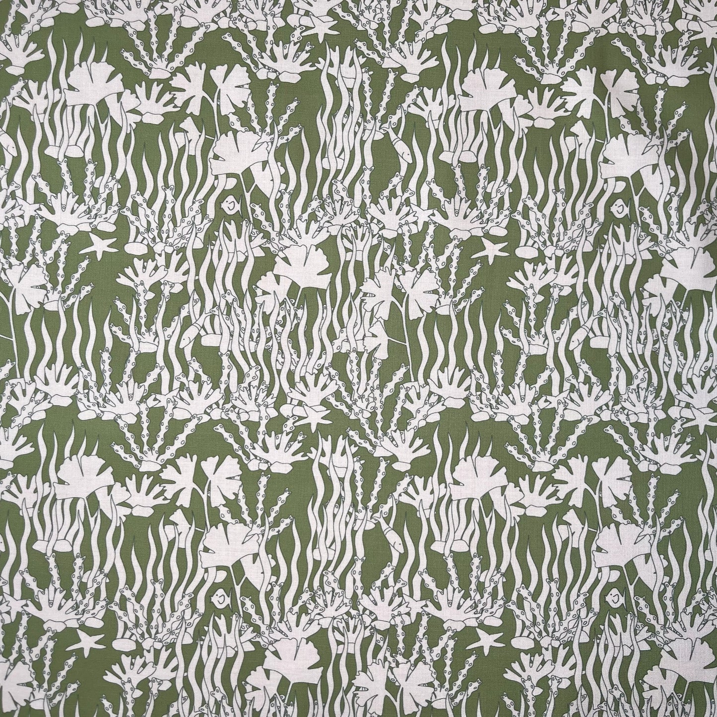 On the seabed fabric fat quarter