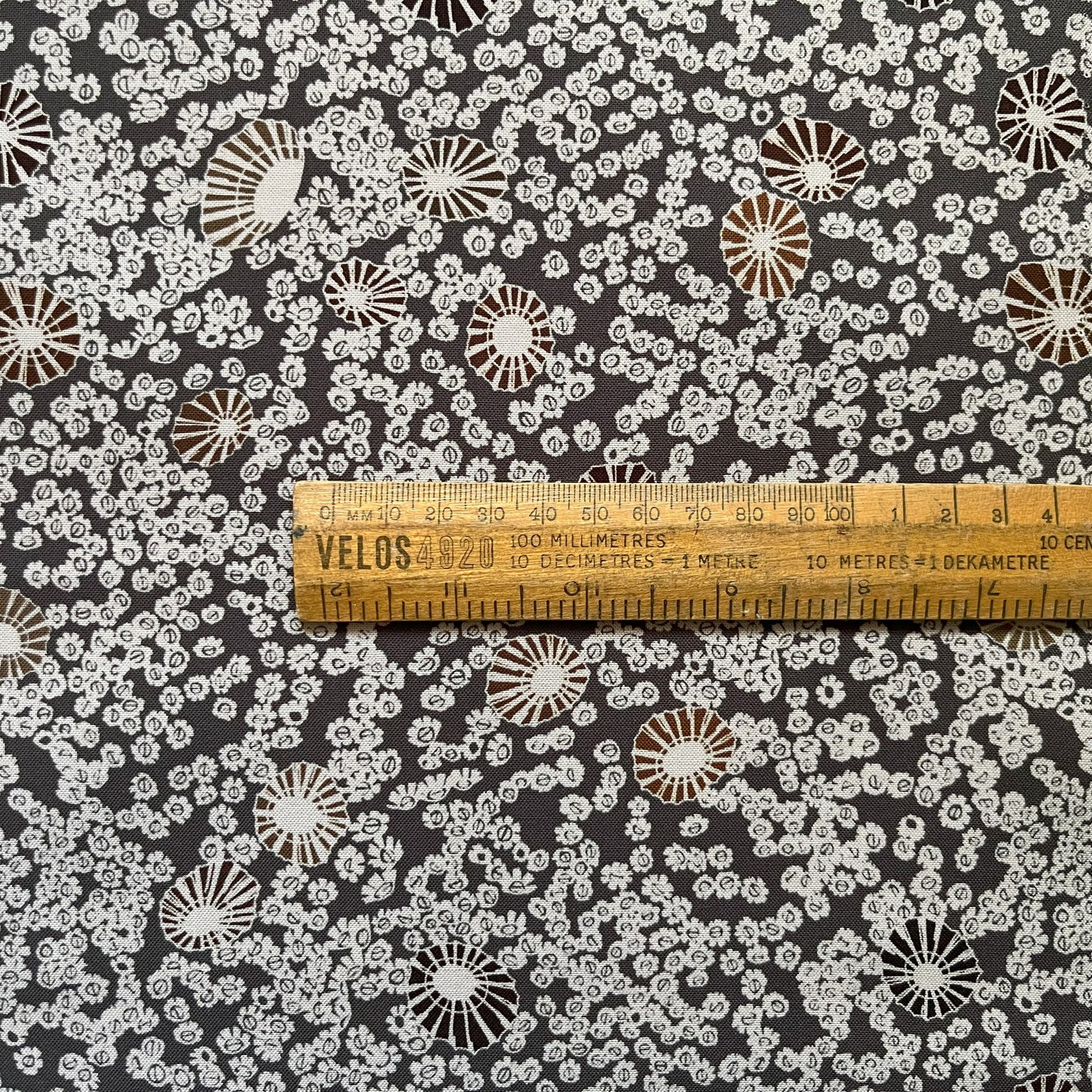Barnacles and limpets fat quarter - brown background