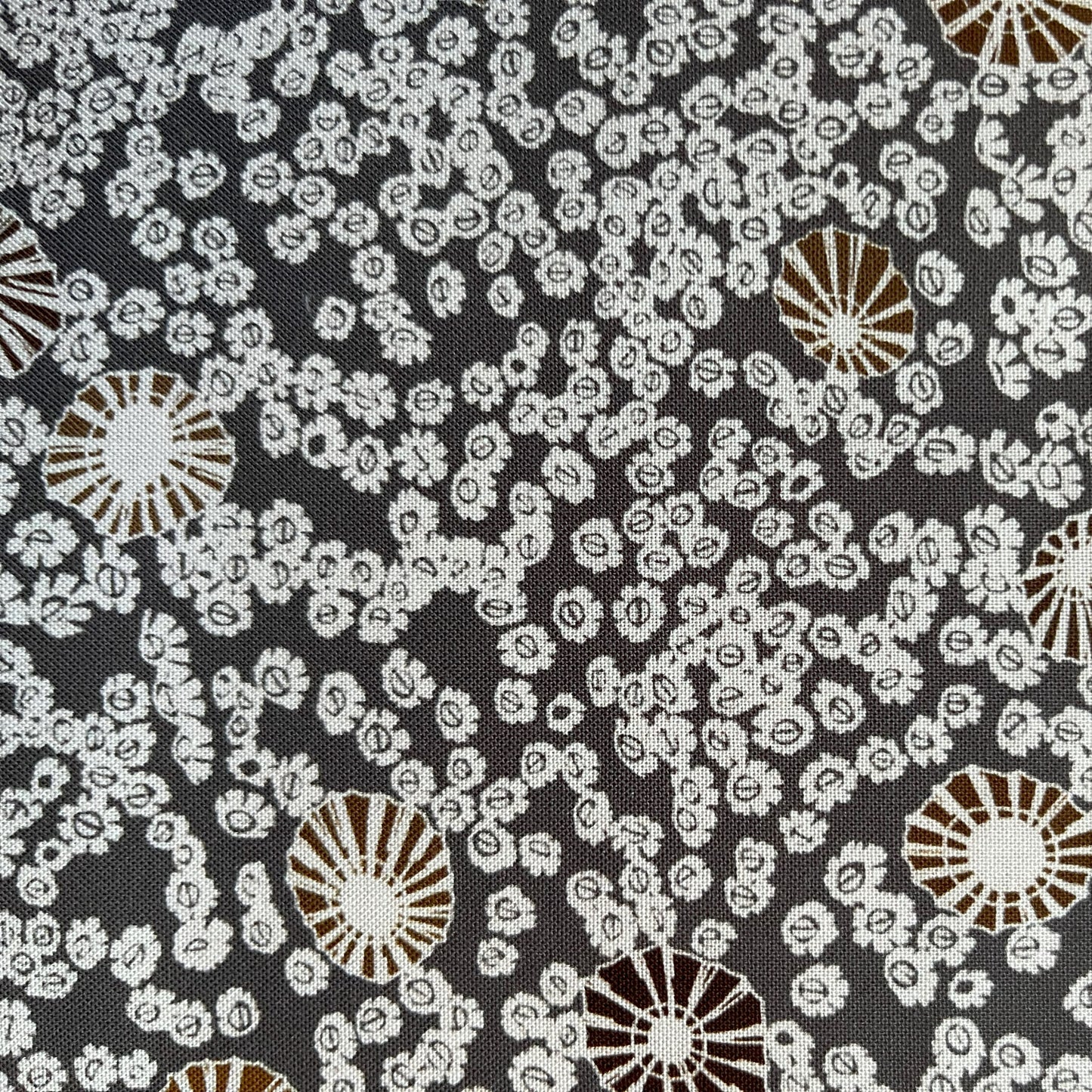 Barnacles and limpets fat quarter - brown background