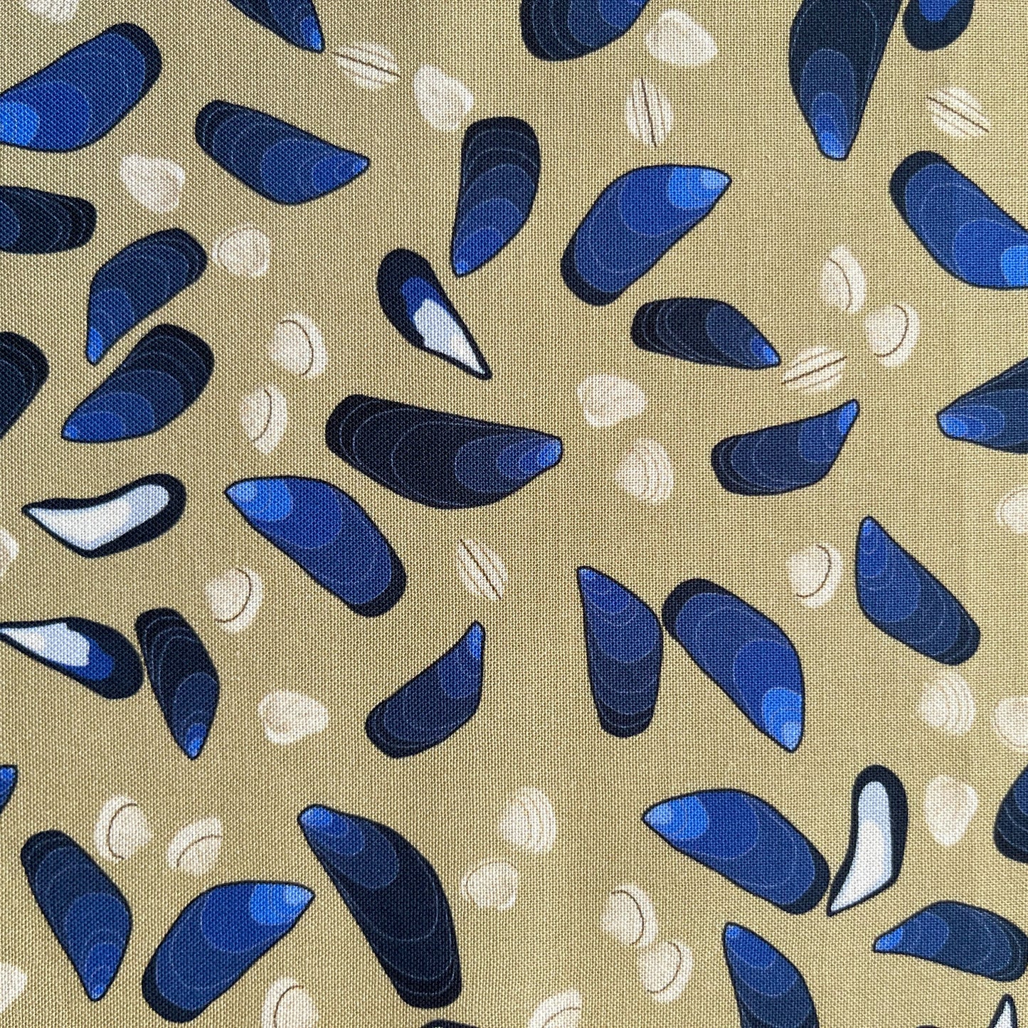 Cockles and mussels fat quarter - sand background