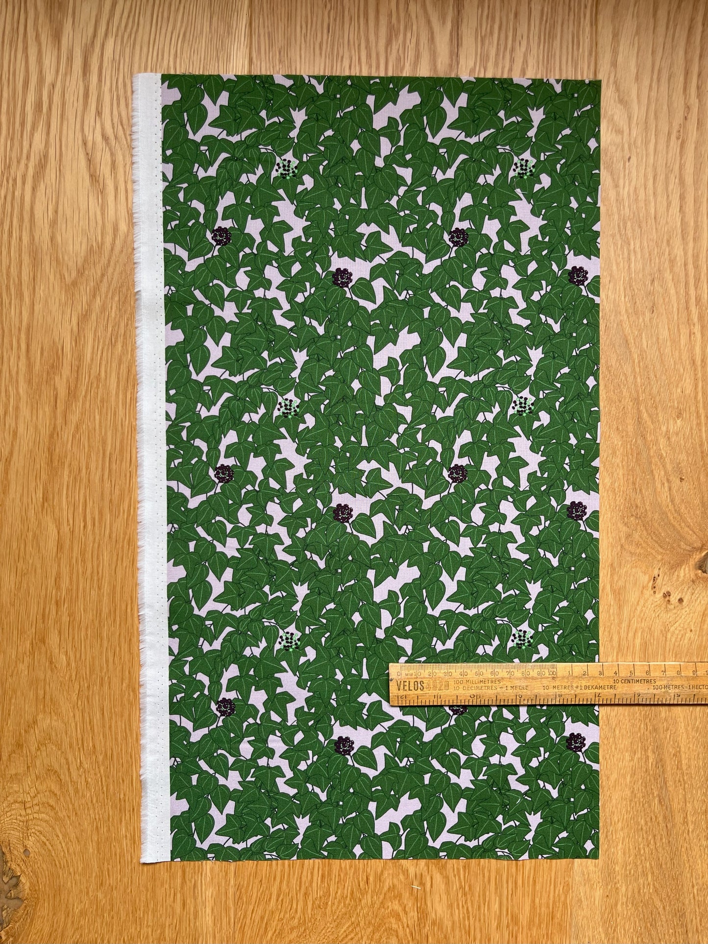 Winter hedgerow fat eighth bundle, 5 designs
