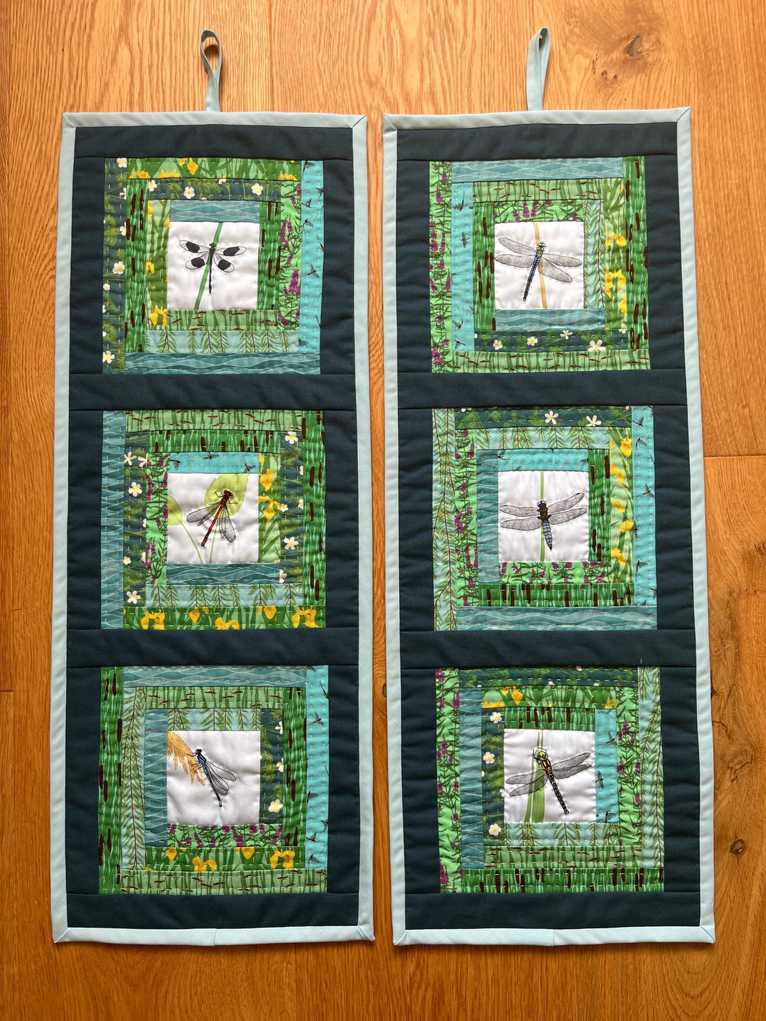 Log cabin wall hanging