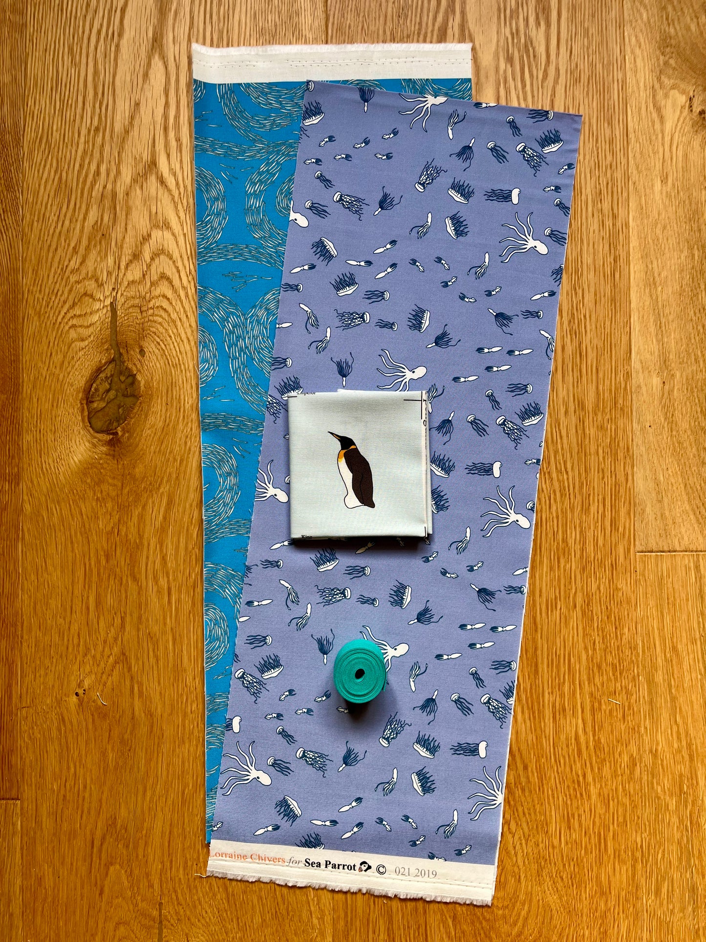 Puffin or penguin bunting.