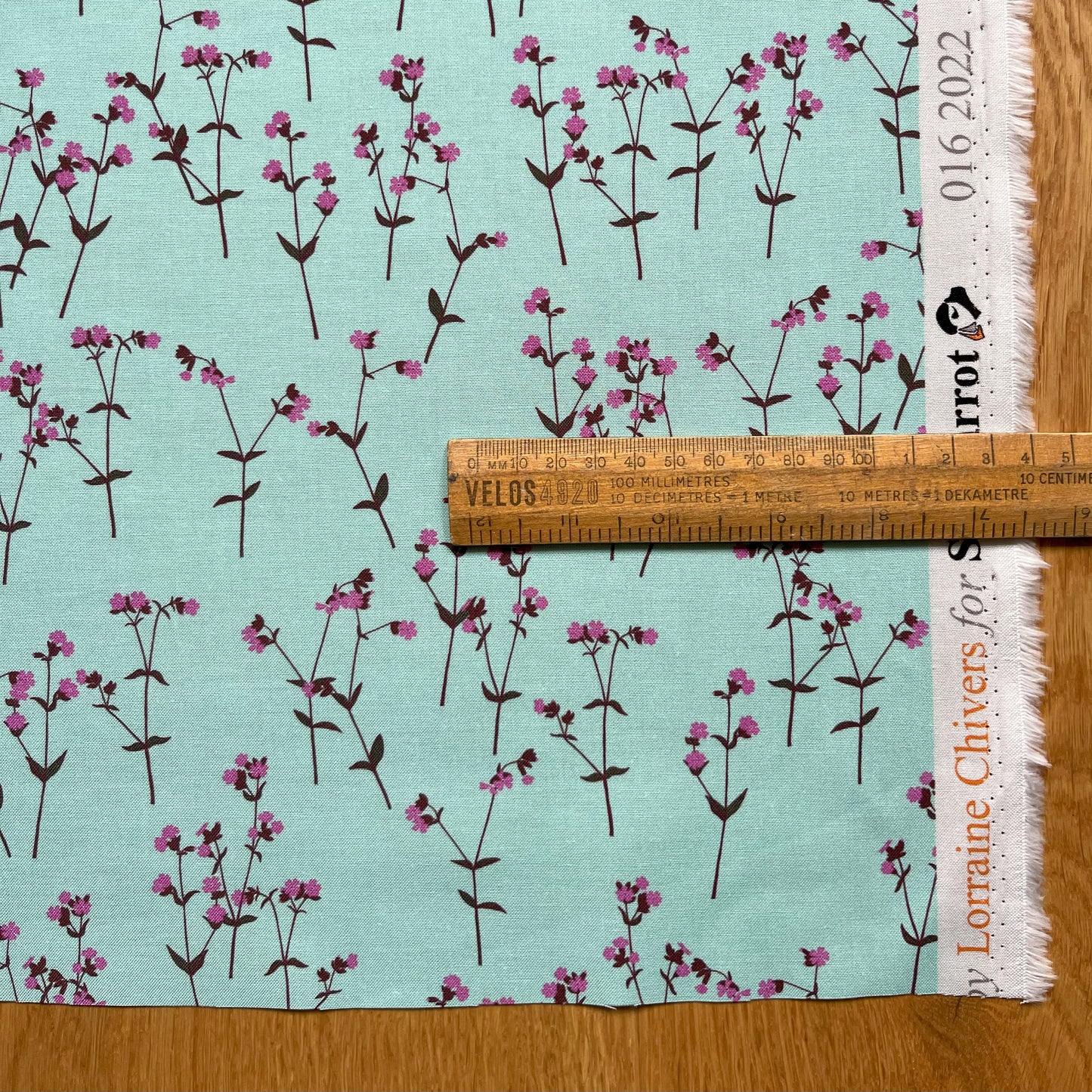 Red campion fat quarter