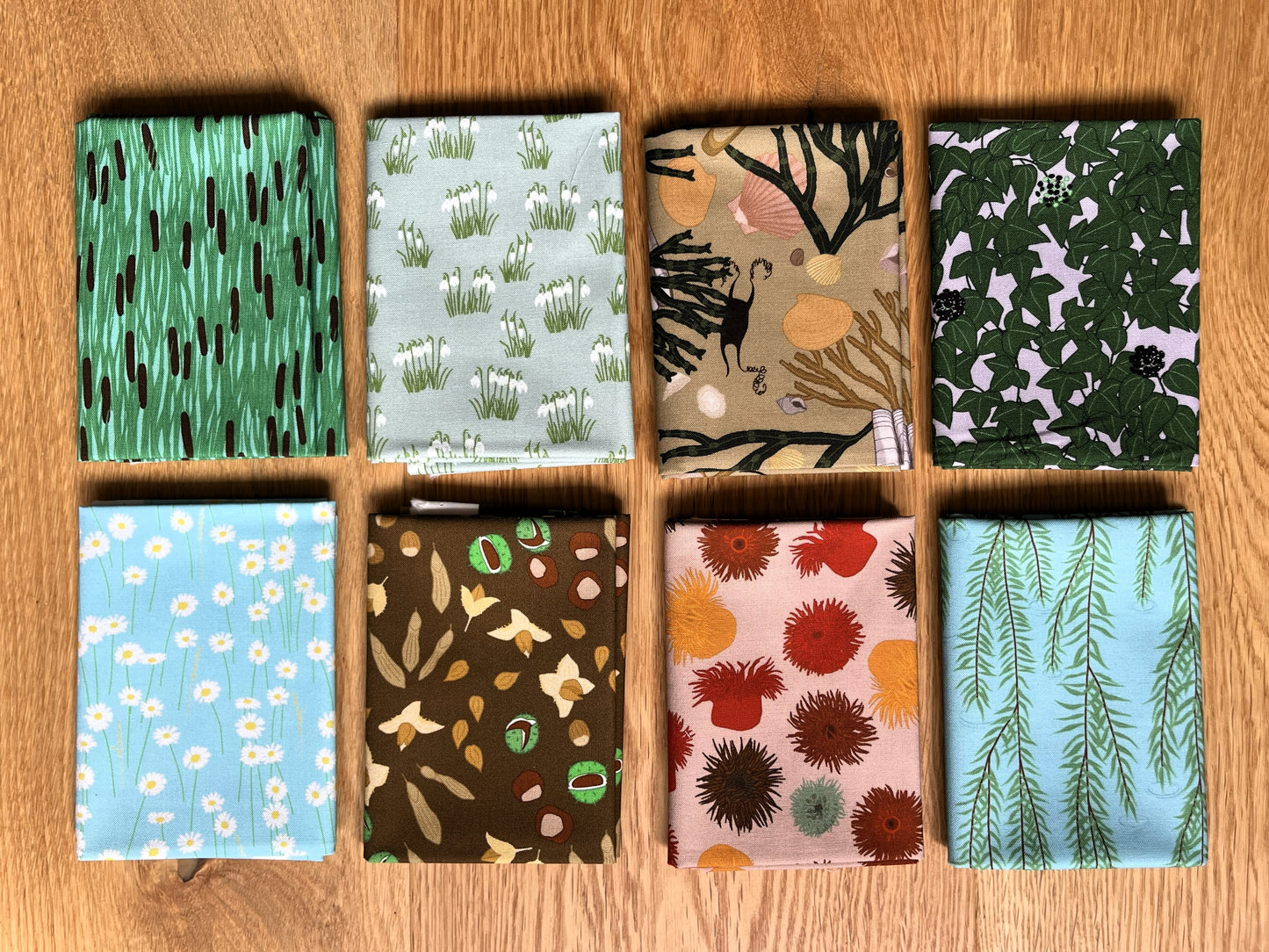 Mixed fat quarter bundle - 8 fabrics (for large animal square quilt, 32 squares)